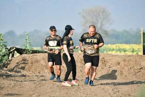 BIB: 060
                            <button type="button" onclick="openModal(7246861)" class="btn btn-primary btn-sm float-right btn-popup" data-toggle="modal" data-target=".modal-high-quality">
                        <i class="fas fa-shopping-cart"></i> Add to Cart
                    </button>
                                            <button type="button" onclick="isThisMe(7246861, true)" class="btn btn-success btn-sm float-right btn-popup btn-isme hidden" data-toggle="tooltip" data-placement="bottom" title="นี่คือรูปของคุณใช่ไหม คลิกที่นี่เพื่อเอาเข้าอัลบั้ม">
                        <i class="fas fa-plus"></i> Add to album
                    </button>
                    <button type="button" onclick="isThisMe(7246861, false)" class="btn btn-warning btn-sm float-right btn-popup btn-isnotme hidden">
                        <i class="fas fa-ban"></i> Remove from album
                    </button>