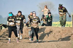 BIB: 3028, 807, 3029
                            <button type="button" onclick="openModal(7246843)" class="btn btn-primary btn-sm float-right btn-popup" data-toggle="modal" data-target=".modal-high-quality">
                        <i class="fas fa-shopping-cart"></i> Add to Cart
                    </button>
                                            <button type="button" onclick="isThisMe(7246843, true)" class="btn btn-success btn-sm float-right btn-popup btn-isme hidden" data-toggle="tooltip" data-placement="bottom" title="นี่คือรูปของคุณใช่ไหม คลิกที่นี่เพื่อเอาเข้าอัลบั้ม">
                        <i class="fas fa-plus"></i> Add to album
                    </button>
                    <button type="button" onclick="isThisMe(7246843, false)" class="btn btn-warning btn-sm float-right btn-popup btn-isnotme hidden">
                        <i class="fas fa-ban"></i> Remove from album
                    </button>