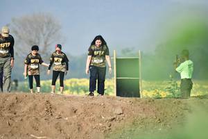 BIB: 3121
                            <button type="button" onclick="openModal(7247014)" class="btn btn-primary btn-sm float-right btn-popup" data-toggle="modal" data-target=".modal-high-quality">
                        <i class="fas fa-shopping-cart"></i> Add to Cart
                    </button>
                                            <button type="button" onclick="isThisMe(7247014, true)" class="btn btn-success btn-sm float-right btn-popup btn-isme hidden" data-toggle="tooltip" data-placement="bottom" title="นี่คือรูปของคุณใช่ไหม คลิกที่นี่เพื่อเอาเข้าอัลบั้ม">
                        <i class="fas fa-plus"></i> Add to album
                    </button>
                    <button type="button" onclick="isThisMe(7247014, false)" class="btn btn-warning btn-sm float-right btn-popup btn-isnotme hidden">
                        <i class="fas fa-ban"></i> Remove from album
                    </button>