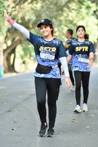 BIB: 7058, 7249
                            <button type="button" onclick="openModal(7247484)" class="btn btn-primary btn-sm float-right btn-popup" data-toggle="modal" data-target=".modal-high-quality">
                        <i class="fas fa-shopping-cart"></i> Add to Cart
                    </button>
                                            <button type="button" onclick="isThisMe(7247484, true)" class="btn btn-success btn-sm float-right btn-popup btn-isme hidden" data-toggle="tooltip" data-placement="bottom" title="นี่คือรูปของคุณใช่ไหม คลิกที่นี่เพื่อเอาเข้าอัลบั้ม">
                        <i class="fas fa-plus"></i> Add to album
                    </button>
                    <button type="button" onclick="isThisMe(7247484, false)" class="btn btn-warning btn-sm float-right btn-popup btn-isnotme hidden">
                        <i class="fas fa-ban"></i> Remove from album
                    </button>