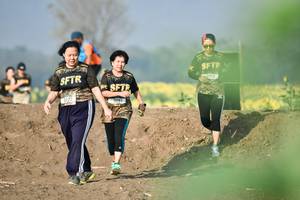 BIB: 3123, 3091
                            <button type="button" onclick="openModal(7247048)" class="btn btn-primary btn-sm float-right btn-popup" data-toggle="modal" data-target=".modal-high-quality">
                        <i class="fas fa-shopping-cart"></i> Add to Cart
                    </button>
                                            <button type="button" onclick="isThisMe(7247048, true)" class="btn btn-success btn-sm float-right btn-popup btn-isme hidden" data-toggle="tooltip" data-placement="bottom" title="นี่คือรูปของคุณใช่ไหม คลิกที่นี่เพื่อเอาเข้าอัลบั้ม">
                        <i class="fas fa-plus"></i> Add to album
                    </button>
                    <button type="button" onclick="isThisMe(7247048, false)" class="btn btn-warning btn-sm float-right btn-popup btn-isnotme hidden">
                        <i class="fas fa-ban"></i> Remove from album
                    </button>