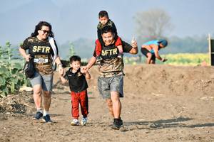 BIB: 3084
                            <button type="button" onclick="openModal(7246938)" class="btn btn-primary btn-sm float-right btn-popup" data-toggle="modal" data-target=".modal-high-quality">
                        <i class="fas fa-shopping-cart"></i> Add to Cart
                    </button>
                                            <button type="button" onclick="isThisMe(7246938, true)" class="btn btn-success btn-sm float-right btn-popup btn-isme hidden" data-toggle="tooltip" data-placement="bottom" title="นี่คือรูปของคุณใช่ไหม คลิกที่นี่เพื่อเอาเข้าอัลบั้ม">
                        <i class="fas fa-plus"></i> Add to album
                    </button>
                    <button type="button" onclick="isThisMe(7246938, false)" class="btn btn-warning btn-sm float-right btn-popup btn-isnotme hidden">
                        <i class="fas fa-ban"></i> Remove from album
                    </button>