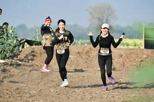 BIB: 3003, 3002
                            <button type="button" onclick="openModal(7247083)" class="btn btn-primary btn-sm float-right btn-popup" data-toggle="modal" data-target=".modal-high-quality">
                        <i class="fas fa-shopping-cart"></i> Add to Cart
                    </button>
                                            <button type="button" onclick="isThisMe(7247083, true)" class="btn btn-success btn-sm float-right btn-popup btn-isme hidden" data-toggle="tooltip" data-placement="bottom" title="นี่คือรูปของคุณใช่ไหม คลิกที่นี่เพื่อเอาเข้าอัลบั้ม">
                        <i class="fas fa-plus"></i> Add to album
                    </button>
                    <button type="button" onclick="isThisMe(7247083, false)" class="btn btn-warning btn-sm float-right btn-popup btn-isnotme hidden">
                        <i class="fas fa-ban"></i> Remove from album
                    </button>