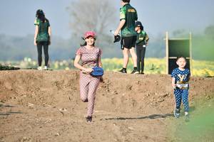 BIB: 3031
                            <button type="button" onclick="openModal(7246737)" class="btn btn-primary btn-sm float-right btn-popup" data-toggle="modal" data-target=".modal-high-quality">
                        <i class="fas fa-shopping-cart"></i> Add to Cart
                    </button>
                                            <button type="button" onclick="isThisMe(7246737, true)" class="btn btn-success btn-sm float-right btn-popup btn-isme hidden" data-toggle="tooltip" data-placement="bottom" title="นี่คือรูปของคุณใช่ไหม คลิกที่นี่เพื่อเอาเข้าอัลบั้ม">
                        <i class="fas fa-plus"></i> Add to album
                    </button>
                    <button type="button" onclick="isThisMe(7246737, false)" class="btn btn-warning btn-sm float-right btn-popup btn-isnotme hidden">
                        <i class="fas fa-ban"></i> Remove from album
                    </button>