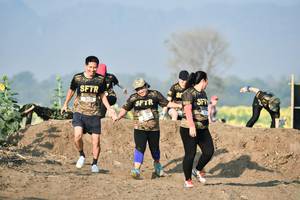 BIB: 3115
                            <button type="button" onclick="openModal(7246690)" class="btn btn-primary btn-sm float-right btn-popup" data-toggle="modal" data-target=".modal-high-quality">
                        <i class="fas fa-shopping-cart"></i> Add to Cart
                    </button>
                                            <button type="button" onclick="isThisMe(7246690, true)" class="btn btn-success btn-sm float-right btn-popup btn-isme hidden" data-toggle="tooltip" data-placement="bottom" title="นี่คือรูปของคุณใช่ไหม คลิกที่นี่เพื่อเอาเข้าอัลบั้ม">
                        <i class="fas fa-plus"></i> Add to album
                    </button>
                    <button type="button" onclick="isThisMe(7246690, false)" class="btn btn-warning btn-sm float-right btn-popup btn-isnotme hidden">
                        <i class="fas fa-ban"></i> Remove from album
                    </button>