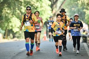 BIB: 
                            <button type="button" onclick="openModal(7247261)" class="btn btn-primary btn-sm float-right btn-popup" data-toggle="modal" data-target=".modal-high-quality">
                        <i class="fas fa-shopping-cart"></i> Add to Cart
                    </button>
                                            <button type="button" onclick="isThisMe(7247261, true)" class="btn btn-success btn-sm float-right btn-popup btn-isme hidden" data-toggle="tooltip" data-placement="bottom" title="นี่คือรูปของคุณใช่ไหม คลิกที่นี่เพื่อเอาเข้าอัลบั้ม">
                        <i class="fas fa-plus"></i> Add to album
                    </button>
                    <button type="button" onclick="isThisMe(7247261, false)" class="btn btn-warning btn-sm float-right btn-popup btn-isnotme hidden">
                        <i class="fas fa-ban"></i> Remove from album
                    </button>