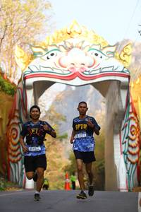 BIB: 723
                            <button type="button" onclick="openModal(7181917)" class="btn btn-primary btn-sm float-right btn-popup" data-toggle="modal" data-target=".modal-high-quality">
                        <i class="fas fa-shopping-cart"></i> Add to Cart
                    </button>
                                            <button type="button" onclick="isThisMe(7181917, true)" class="btn btn-success btn-sm float-right btn-popup btn-isme hidden" data-toggle="tooltip" data-placement="bottom" title="นี่คือรูปของคุณใช่ไหม คลิกที่นี่เพื่อเอาเข้าอัลบั้ม">
                        <i class="fas fa-plus"></i> Add to album
                    </button>
                    <button type="button" onclick="isThisMe(7181917, false)" class="btn btn-warning btn-sm float-right btn-popup btn-isnotme hidden">
                        <i class="fas fa-ban"></i> Remove from album
                    </button>