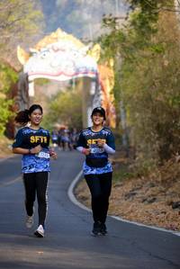 BIB: 2058, 7249
                            <button type="button" onclick="openModal(7256817)" class="btn btn-primary btn-sm float-right btn-popup" data-toggle="modal" data-target=".modal-high-quality">
                        <i class="fas fa-shopping-cart"></i> Add to Cart
                    </button>
                                            <button type="button" onclick="isThisMe(7256817, true)" class="btn btn-success btn-sm float-right btn-popup btn-isme hidden" data-toggle="tooltip" data-placement="bottom" title="นี่คือรูปของคุณใช่ไหม คลิกที่นี่เพื่อเอาเข้าอัลบั้ม">
                        <i class="fas fa-plus"></i> Add to album
                    </button>
                    <button type="button" onclick="isThisMe(7256817, false)" class="btn btn-warning btn-sm float-right btn-popup btn-isnotme hidden">
                        <i class="fas fa-ban"></i> Remove from album
                    </button>