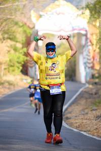 BIB: 2442
                            <button type="button" onclick="openModal(7256978)" class="btn btn-primary btn-sm float-right btn-popup" data-toggle="modal" data-target=".modal-high-quality">
                        <i class="fas fa-shopping-cart"></i> Add to Cart
                    </button>
                                            <button type="button" onclick="isThisMe(7256978, true)" class="btn btn-success btn-sm float-right btn-popup btn-isme hidden" data-toggle="tooltip" data-placement="bottom" title="นี่คือรูปของคุณใช่ไหม คลิกที่นี่เพื่อเอาเข้าอัลบั้ม">
                        <i class="fas fa-plus"></i> Add to album
                    </button>
                    <button type="button" onclick="isThisMe(7256978, false)" class="btn btn-warning btn-sm float-right btn-popup btn-isnotme hidden">
                        <i class="fas fa-ban"></i> Remove from album
                    </button>