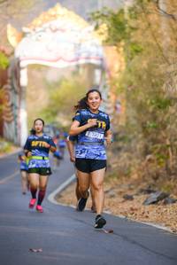 BIB: 2221
                            <button type="button" onclick="openModal(7256742)" class="btn btn-primary btn-sm float-right btn-popup" data-toggle="modal" data-target=".modal-high-quality">
                        <i class="fas fa-shopping-cart"></i> Add to Cart
                    </button>
                                            <button type="button" onclick="isThisMe(7256742, true)" class="btn btn-success btn-sm float-right btn-popup btn-isme hidden" data-toggle="tooltip" data-placement="bottom" title="นี่คือรูปของคุณใช่ไหม คลิกที่นี่เพื่อเอาเข้าอัลบั้ม">
                        <i class="fas fa-plus"></i> Add to album
                    </button>
                    <button type="button" onclick="isThisMe(7256742, false)" class="btn btn-warning btn-sm float-right btn-popup btn-isnotme hidden">
                        <i class="fas fa-ban"></i> Remove from album
                    </button>