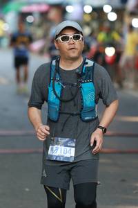 BIB: 104
                            <button type="button" onclick="openModal(7200880)" class="btn btn-primary btn-sm float-right btn-popup" data-toggle="modal" data-target=".modal-high-quality">
                        <i class="fas fa-shopping-cart"></i> Add to Cart
                    </button>
                                            <button type="button" onclick="isThisMe(7200880, true)" class="btn btn-success btn-sm float-right btn-popup btn-isme hidden" data-toggle="tooltip" data-placement="bottom" title="นี่คือรูปของคุณใช่ไหม คลิกที่นี่เพื่อเอาเข้าอัลบั้ม">
                        <i class="fas fa-plus"></i> Add to album
                    </button>
                    <button type="button" onclick="isThisMe(7200880, false)" class="btn btn-warning btn-sm float-right btn-popup btn-isnotme hidden">
                        <i class="fas fa-ban"></i> Remove from album
                    </button>