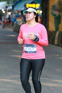 BIB: 8183, 7070
                            <button type="button" onclick="openModal(7200904)" class="btn btn-primary btn-sm float-right btn-popup" data-toggle="modal" data-target=".modal-high-quality">
                        <i class="fas fa-shopping-cart"></i> Add to Cart
                    </button>
                                            <button type="button" onclick="isThisMe(7200904, true)" class="btn btn-success btn-sm float-right btn-popup btn-isme hidden" data-toggle="tooltip" data-placement="bottom" title="นี่คือรูปของคุณใช่ไหม คลิกที่นี่เพื่อเอาเข้าอัลบั้ม">
                        <i class="fas fa-plus"></i> Add to album
                    </button>
                    <button type="button" onclick="isThisMe(7200904, false)" class="btn btn-warning btn-sm float-right btn-popup btn-isnotme hidden">
                        <i class="fas fa-ban"></i> Remove from album
                    </button>