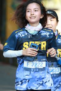 BIB: 7222, 7033
                            <button type="button" onclick="openModal(7200869)" class="btn btn-primary btn-sm float-right btn-popup" data-toggle="modal" data-target=".modal-high-quality">
                        <i class="fas fa-shopping-cart"></i> Add to Cart
                    </button>
                                            <button type="button" onclick="isThisMe(7200869, true)" class="btn btn-success btn-sm float-right btn-popup btn-isme hidden" data-toggle="tooltip" data-placement="bottom" title="นี่คือรูปของคุณใช่ไหม คลิกที่นี่เพื่อเอาเข้าอัลบั้ม">
                        <i class="fas fa-plus"></i> Add to album
                    </button>
                    <button type="button" onclick="isThisMe(7200869, false)" class="btn btn-warning btn-sm float-right btn-popup btn-isnotme hidden">
                        <i class="fas fa-ban"></i> Remove from album
                    </button>