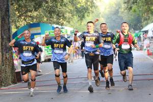 BIB: 7155, 7455
                            <button type="button" onclick="openModal(7233026)" class="btn btn-primary btn-sm float-right btn-popup" data-toggle="modal" data-target=".modal-high-quality">
                        <i class="fas fa-shopping-cart"></i> Add to Cart
                    </button>
                                            <button type="button" onclick="isThisMe(7233026, true)" class="btn btn-success btn-sm float-right btn-popup btn-isme hidden" data-toggle="tooltip" data-placement="bottom" title="นี่คือรูปของคุณใช่ไหม คลิกที่นี่เพื่อเอาเข้าอัลบั้ม">
                        <i class="fas fa-plus"></i> Add to album
                    </button>
                    <button type="button" onclick="isThisMe(7233026, false)" class="btn btn-warning btn-sm float-right btn-popup btn-isnotme hidden">
                        <i class="fas fa-ban"></i> Remove from album
                    </button>