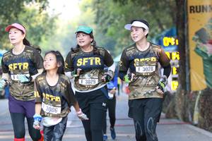 BIB: 3028, 3029, 3006
                            <button type="button" onclick="openModal(7233104)" class="btn btn-primary btn-sm float-right btn-popup" data-toggle="modal" data-target=".modal-high-quality">
                        <i class="fas fa-shopping-cart"></i> Add to Cart
                    </button>
                                            <button type="button" onclick="isThisMe(7233104, true)" class="btn btn-success btn-sm float-right btn-popup btn-isme hidden" data-toggle="tooltip" data-placement="bottom" title="นี่คือรูปของคุณใช่ไหม คลิกที่นี่เพื่อเอาเข้าอัลบั้ม">
                        <i class="fas fa-plus"></i> Add to album
                    </button>
                    <button type="button" onclick="isThisMe(7233104, false)" class="btn btn-warning btn-sm float-right btn-popup btn-isnotme hidden">
                        <i class="fas fa-ban"></i> Remove from album
                    </button>