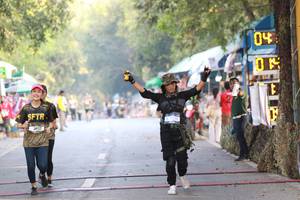 BIB: 105, 7020
                            <button type="button" onclick="openModal(7226328)" class="btn btn-primary btn-sm float-right btn-popup" data-toggle="modal" data-target=".modal-high-quality">
                        <i class="fas fa-shopping-cart"></i> Add to Cart
                    </button>
                                            <button type="button" onclick="isThisMe(7226328, true)" class="btn btn-success btn-sm float-right btn-popup btn-isme hidden" data-toggle="tooltip" data-placement="bottom" title="นี่คือรูปของคุณใช่ไหม คลิกที่นี่เพื่อเอาเข้าอัลบั้ม">
                        <i class="fas fa-plus"></i> Add to album
                    </button>
                    <button type="button" onclick="isThisMe(7226328, false)" class="btn btn-warning btn-sm float-right btn-popup btn-isnotme hidden">
                        <i class="fas fa-ban"></i> Remove from album
                    </button>