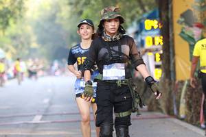 BIB: 7020, 
                            <button type="button" onclick="openModal(7226401)" class="btn btn-primary btn-sm float-right btn-popup" data-toggle="modal" data-target=".modal-high-quality">
                        <i class="fas fa-shopping-cart"></i> Add to Cart
                    </button>
                                            <button type="button" onclick="isThisMe(7226401, true)" class="btn btn-success btn-sm float-right btn-popup btn-isme hidden" data-toggle="tooltip" data-placement="bottom" title="นี่คือรูปของคุณใช่ไหม คลิกที่นี่เพื่อเอาเข้าอัลบั้ม">
                        <i class="fas fa-plus"></i> Add to album
                    </button>
                    <button type="button" onclick="isThisMe(7226401, false)" class="btn btn-warning btn-sm float-right btn-popup btn-isnotme hidden">
                        <i class="fas fa-ban"></i> Remove from album
                    </button>