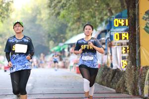 BIB: 041, 7027
                            <button type="button" onclick="openModal(7226973)" class="btn btn-primary btn-sm float-right btn-popup" data-toggle="modal" data-target=".modal-high-quality">
                        <i class="fas fa-shopping-cart"></i> Add to Cart
                    </button>
                                            <button type="button" onclick="isThisMe(7226973, true)" class="btn btn-success btn-sm float-right btn-popup btn-isme hidden" data-toggle="tooltip" data-placement="bottom" title="นี่คือรูปของคุณใช่ไหม คลิกที่นี่เพื่อเอาเข้าอัลบั้ม">
                        <i class="fas fa-plus"></i> Add to album
                    </button>
                    <button type="button" onclick="isThisMe(7226973, false)" class="btn btn-warning btn-sm float-right btn-popup btn-isnotme hidden">
                        <i class="fas fa-ban"></i> Remove from album
                    </button>