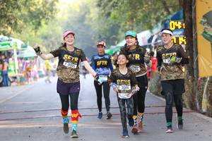 BIB: 3005, 029, 3006, 
                            <button type="button" onclick="openModal(7233091)" class="btn btn-primary btn-sm float-right btn-popup" data-toggle="modal" data-target=".modal-high-quality">
                        <i class="fas fa-shopping-cart"></i> Add to Cart
                    </button>
                                            <button type="button" onclick="isThisMe(7233091, true)" class="btn btn-success btn-sm float-right btn-popup btn-isme hidden" data-toggle="tooltip" data-placement="bottom" title="นี่คือรูปของคุณใช่ไหม คลิกที่นี่เพื่อเอาเข้าอัลบั้ม">
                        <i class="fas fa-plus"></i> Add to album
                    </button>
                    <button type="button" onclick="isThisMe(7233091, false)" class="btn btn-warning btn-sm float-right btn-popup btn-isnotme hidden">
                        <i class="fas fa-ban"></i> Remove from album
                    </button>