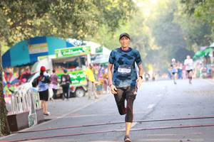 BIB: 7034
                            <button type="button" onclick="openModal(7233039)" class="btn btn-primary btn-sm float-right btn-popup" data-toggle="modal" data-target=".modal-high-quality">
                        <i class="fas fa-shopping-cart"></i> Add to Cart
                    </button>
                                            <button type="button" onclick="isThisMe(7233039, true)" class="btn btn-success btn-sm float-right btn-popup btn-isme hidden" data-toggle="tooltip" data-placement="bottom" title="นี่คือรูปของคุณใช่ไหม คลิกที่นี่เพื่อเอาเข้าอัลบั้ม">
                        <i class="fas fa-plus"></i> Add to album
                    </button>
                    <button type="button" onclick="isThisMe(7233039, false)" class="btn btn-warning btn-sm float-right btn-popup btn-isnotme hidden">
                        <i class="fas fa-ban"></i> Remove from album
                    </button>