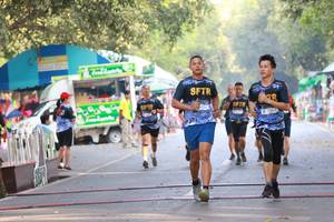 BIB: 
                            <button type="button" onclick="openModal(7233010)" class="btn btn-primary btn-sm float-right btn-popup" data-toggle="modal" data-target=".modal-high-quality">
                        <i class="fas fa-shopping-cart"></i> Add to Cart
                    </button>
                                            <button type="button" onclick="isThisMe(7233010, true)" class="btn btn-success btn-sm float-right btn-popup btn-isme hidden" data-toggle="tooltip" data-placement="bottom" title="นี่คือรูปของคุณใช่ไหม คลิกที่นี่เพื่อเอาเข้าอัลบั้ม">
                        <i class="fas fa-plus"></i> Add to album
                    </button>
                    <button type="button" onclick="isThisMe(7233010, false)" class="btn btn-warning btn-sm float-right btn-popup btn-isnotme hidden">
                        <i class="fas fa-ban"></i> Remove from album
                    </button>