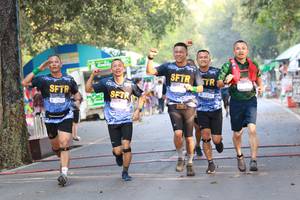 BIB: 19746, 7424
                            <button type="button" onclick="openModal(7233024)" class="btn btn-primary btn-sm float-right btn-popup" data-toggle="modal" data-target=".modal-high-quality">
                        <i class="fas fa-shopping-cart"></i> Add to Cart
                    </button>
                                            <button type="button" onclick="isThisMe(7233024, true)" class="btn btn-success btn-sm float-right btn-popup btn-isme hidden" data-toggle="tooltip" data-placement="bottom" title="นี่คือรูปของคุณใช่ไหม คลิกที่นี่เพื่อเอาเข้าอัลบั้ม">
                        <i class="fas fa-plus"></i> Add to album
                    </button>
                    <button type="button" onclick="isThisMe(7233024, false)" class="btn btn-warning btn-sm float-right btn-popup btn-isnotme hidden">
                        <i class="fas fa-ban"></i> Remove from album
                    </button>