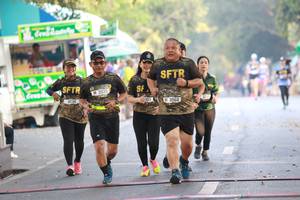 BIB: 3039, 3130, 201, 3060
                            <button type="button" onclick="openModal(7226510)" class="btn btn-primary btn-sm float-right btn-popup" data-toggle="modal" data-target=".modal-high-quality">
                        <i class="fas fa-shopping-cart"></i> Add to Cart
                    </button>
                                            <button type="button" onclick="isThisMe(7226510, true)" class="btn btn-success btn-sm float-right btn-popup btn-isme hidden" data-toggle="tooltip" data-placement="bottom" title="นี่คือรูปของคุณใช่ไหม คลิกที่นี่เพื่อเอาเข้าอัลบั้ม">
                        <i class="fas fa-plus"></i> Add to album
                    </button>
                    <button type="button" onclick="isThisMe(7226510, false)" class="btn btn-warning btn-sm float-right btn-popup btn-isnotme hidden">
                        <i class="fas fa-ban"></i> Remove from album
                    </button>