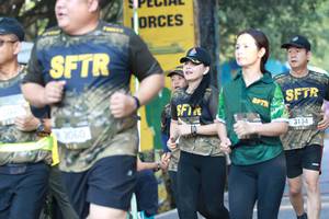 BIB: 2060, 3134
                            <button type="button" onclick="openModal(7226543)" class="btn btn-primary btn-sm float-right btn-popup" data-toggle="modal" data-target=".modal-high-quality">
                        <i class="fas fa-shopping-cart"></i> Add to Cart
                    </button>
                                            <button type="button" onclick="isThisMe(7226543, true)" class="btn btn-success btn-sm float-right btn-popup btn-isme hidden" data-toggle="tooltip" data-placement="bottom" title="นี่คือรูปของคุณใช่ไหม คลิกที่นี่เพื่อเอาเข้าอัลบั้ม">
                        <i class="fas fa-plus"></i> Add to album
                    </button>
                    <button type="button" onclick="isThisMe(7226543, false)" class="btn btn-warning btn-sm float-right btn-popup btn-isnotme hidden">
                        <i class="fas fa-ban"></i> Remove from album
                    </button>