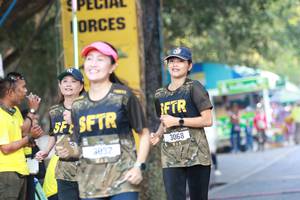 BIB: 3068, 3032
                            <button type="button" onclick="openModal(7226399)" class="btn btn-primary btn-sm float-right btn-popup" data-toggle="modal" data-target=".modal-high-quality">
                        <i class="fas fa-shopping-cart"></i> Add to Cart
                    </button>
                                            <button type="button" onclick="isThisMe(7226399, true)" class="btn btn-success btn-sm float-right btn-popup btn-isme hidden" data-toggle="tooltip" data-placement="bottom" title="นี่คือรูปของคุณใช่ไหม คลิกที่นี่เพื่อเอาเข้าอัลบั้ม">
                        <i class="fas fa-plus"></i> Add to album
                    </button>
                    <button type="button" onclick="isThisMe(7226399, false)" class="btn btn-warning btn-sm float-right btn-popup btn-isnotme hidden">
                        <i class="fas fa-ban"></i> Remove from album
                    </button>