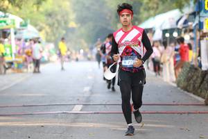 BIB: 737
                            <button type="button" onclick="openModal(7226291)" class="btn btn-primary btn-sm float-right btn-popup" data-toggle="modal" data-target=".modal-high-quality">
                        <i class="fas fa-shopping-cart"></i> Add to Cart
                    </button>
                                            <button type="button" onclick="isThisMe(7226291, true)" class="btn btn-success btn-sm float-right btn-popup btn-isme hidden" data-toggle="tooltip" data-placement="bottom" title="นี่คือรูปของคุณใช่ไหม คลิกที่นี่เพื่อเอาเข้าอัลบั้ม">
                        <i class="fas fa-plus"></i> Add to album
                    </button>
                    <button type="button" onclick="isThisMe(7226291, false)" class="btn btn-warning btn-sm float-right btn-popup btn-isnotme hidden">
                        <i class="fas fa-ban"></i> Remove from album
                    </button>