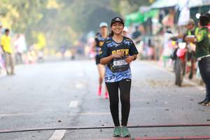 BIB: 726
                            <button type="button" onclick="openModal(7226573)" class="btn btn-primary btn-sm float-right btn-popup" data-toggle="modal" data-target=".modal-high-quality">
                        <i class="fas fa-shopping-cart"></i> Add to Cart
                    </button>
                                            <button type="button" onclick="isThisMe(7226573, true)" class="btn btn-success btn-sm float-right btn-popup btn-isme hidden" data-toggle="tooltip" data-placement="bottom" title="นี่คือรูปของคุณใช่ไหม คลิกที่นี่เพื่อเอาเข้าอัลบั้ม">
                        <i class="fas fa-plus"></i> Add to album
                    </button>
                    <button type="button" onclick="isThisMe(7226573, false)" class="btn btn-warning btn-sm float-right btn-popup btn-isnotme hidden">
                        <i class="fas fa-ban"></i> Remove from album
                    </button>