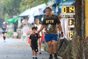 BIB: 3065
                            <button type="button" onclick="openModal(7227190)" class="btn btn-primary btn-sm float-right btn-popup" data-toggle="modal" data-target=".modal-high-quality">
                        <i class="fas fa-shopping-cart"></i> Add to Cart
                    </button>
                                            <button type="button" onclick="isThisMe(7227190, true)" class="btn btn-success btn-sm float-right btn-popup btn-isme hidden" data-toggle="tooltip" data-placement="bottom" title="นี่คือรูปของคุณใช่ไหม คลิกที่นี่เพื่อเอาเข้าอัลบั้ม">
                        <i class="fas fa-plus"></i> Add to album
                    </button>
                    <button type="button" onclick="isThisMe(7227190, false)" class="btn btn-warning btn-sm float-right btn-popup btn-isnotme hidden">
                        <i class="fas fa-ban"></i> Remove from album
                    </button>