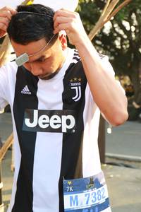 BIB: 7382
                            <button type="button" onclick="openModal(7238149)" class="btn btn-primary btn-sm float-right btn-popup" data-toggle="modal" data-target=".modal-high-quality">
                        <i class="fas fa-shopping-cart"></i> Add to Cart
                    </button>
                                            <button type="button" onclick="isThisMe(7238149, true)" class="btn btn-success btn-sm float-right btn-popup btn-isme hidden" data-toggle="tooltip" data-placement="bottom" title="นี่คือรูปของคุณใช่ไหม คลิกที่นี่เพื่อเอาเข้าอัลบั้ม">
                        <i class="fas fa-plus"></i> Add to album
                    </button>
                    <button type="button" onclick="isThisMe(7238149, false)" class="btn btn-warning btn-sm float-right btn-popup btn-isnotme hidden">
                        <i class="fas fa-ban"></i> Remove from album
                    </button>