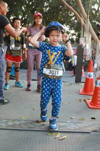 BIB: 025, 3031
                            <button type="button" onclick="openModal(7237777)" class="btn btn-primary btn-sm float-right btn-popup" data-toggle="modal" data-target=".modal-high-quality">
                        <i class="fas fa-shopping-cart"></i> Add to Cart
                    </button>
                                            <button type="button" onclick="isThisMe(7237777, true)" class="btn btn-success btn-sm float-right btn-popup btn-isme hidden" data-toggle="tooltip" data-placement="bottom" title="นี่คือรูปของคุณใช่ไหม คลิกที่นี่เพื่อเอาเข้าอัลบั้ม">
                        <i class="fas fa-plus"></i> Add to album
                    </button>
                    <button type="button" onclick="isThisMe(7237777, false)" class="btn btn-warning btn-sm float-right btn-popup btn-isnotme hidden">
                        <i class="fas fa-ban"></i> Remove from album
                    </button>