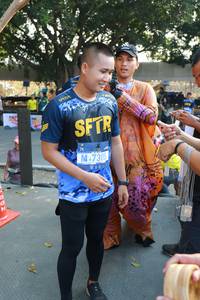 BIB: 7305
                            <button type="button" onclick="openModal(7237776)" class="btn btn-primary btn-sm float-right btn-popup" data-toggle="modal" data-target=".modal-high-quality">
                        <i class="fas fa-shopping-cart"></i> Add to Cart
                    </button>
                                            <button type="button" onclick="isThisMe(7237776, true)" class="btn btn-success btn-sm float-right btn-popup btn-isme hidden" data-toggle="tooltip" data-placement="bottom" title="นี่คือรูปของคุณใช่ไหม คลิกที่นี่เพื่อเอาเข้าอัลบั้ม">
                        <i class="fas fa-plus"></i> Add to album
                    </button>
                    <button type="button" onclick="isThisMe(7237776, false)" class="btn btn-warning btn-sm float-right btn-popup btn-isnotme hidden">
                        <i class="fas fa-ban"></i> Remove from album
                    </button>