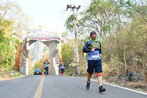 BIB: 
                            <button type="button" onclick="openModal(7210354)" class="btn btn-primary btn-sm float-right btn-popup" data-toggle="modal" data-target=".modal-high-quality">
                        <i class="fas fa-shopping-cart"></i> Add to Cart
                    </button>
                                            <button type="button" onclick="isThisMe(7210354, true)" class="btn btn-success btn-sm float-right btn-popup btn-isme hidden" data-toggle="tooltip" data-placement="bottom" title="นี่คือรูปของคุณใช่ไหม คลิกที่นี่เพื่อเอาเข้าอัลบั้ม">
                        <i class="fas fa-plus"></i> Add to album
                    </button>
                    <button type="button" onclick="isThisMe(7210354, false)" class="btn btn-warning btn-sm float-right btn-popup btn-isnotme hidden">
                        <i class="fas fa-ban"></i> Remove from album
                    </button>