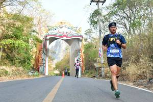 BIB: 386
                            <button type="button" onclick="openModal(7208962)" class="btn btn-primary btn-sm float-right btn-popup" data-toggle="modal" data-target=".modal-high-quality">
                        <i class="fas fa-shopping-cart"></i> Add to Cart
                    </button>
                                            <button type="button" onclick="isThisMe(7208962, true)" class="btn btn-success btn-sm float-right btn-popup btn-isme hidden" data-toggle="tooltip" data-placement="bottom" title="นี่คือรูปของคุณใช่ไหม คลิกที่นี่เพื่อเอาเข้าอัลบั้ม">
                        <i class="fas fa-plus"></i> Add to album
                    </button>
                    <button type="button" onclick="isThisMe(7208962, false)" class="btn btn-warning btn-sm float-right btn-popup btn-isnotme hidden">
                        <i class="fas fa-ban"></i> Remove from album
                    </button>