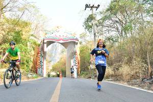 BIB: 
                            <button type="button" onclick="openModal(7210324)" class="btn btn-primary btn-sm float-right btn-popup" data-toggle="modal" data-target=".modal-high-quality">
                        <i class="fas fa-shopping-cart"></i> Add to Cart
                    </button>
                                            <button type="button" onclick="isThisMe(7210324, true)" class="btn btn-success btn-sm float-right btn-popup btn-isme hidden" data-toggle="tooltip" data-placement="bottom" title="นี่คือรูปของคุณใช่ไหม คลิกที่นี่เพื่อเอาเข้าอัลบั้ม">
                        <i class="fas fa-plus"></i> Add to album
                    </button>
                    <button type="button" onclick="isThisMe(7210324, false)" class="btn btn-warning btn-sm float-right btn-popup btn-isnotme hidden">
                        <i class="fas fa-ban"></i> Remove from album
                    </button>