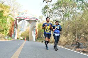 BIB: 
                            <button type="button" onclick="openModal(7210470)" class="btn btn-primary btn-sm float-right btn-popup" data-toggle="modal" data-target=".modal-high-quality">
                        <i class="fas fa-shopping-cart"></i> Add to Cart
                    </button>
                                            <button type="button" onclick="isThisMe(7210470, true)" class="btn btn-success btn-sm float-right btn-popup btn-isme hidden" data-toggle="tooltip" data-placement="bottom" title="นี่คือรูปของคุณใช่ไหม คลิกที่นี่เพื่อเอาเข้าอัลบั้ม">
                        <i class="fas fa-plus"></i> Add to album
                    </button>
                    <button type="button" onclick="isThisMe(7210470, false)" class="btn btn-warning btn-sm float-right btn-popup btn-isnotme hidden">
                        <i class="fas fa-ban"></i> Remove from album
                    </button>