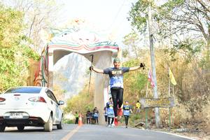 BIB: 4431
                            <button type="button" onclick="openModal(7210811)" class="btn btn-primary btn-sm float-right btn-popup" data-toggle="modal" data-target=".modal-high-quality">
                        <i class="fas fa-shopping-cart"></i> Add to Cart
                    </button>
                                            <button type="button" onclick="isThisMe(7210811, true)" class="btn btn-success btn-sm float-right btn-popup btn-isme hidden" data-toggle="tooltip" data-placement="bottom" title="นี่คือรูปของคุณใช่ไหม คลิกที่นี่เพื่อเอาเข้าอัลบั้ม">
                        <i class="fas fa-plus"></i> Add to album
                    </button>
                    <button type="button" onclick="isThisMe(7210811, false)" class="btn btn-warning btn-sm float-right btn-popup btn-isnotme hidden">
                        <i class="fas fa-ban"></i> Remove from album
                    </button>