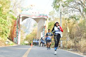 BIB: 
                            <button type="button" onclick="openModal(7210932)" class="btn btn-primary btn-sm float-right btn-popup" data-toggle="modal" data-target=".modal-high-quality">
                        <i class="fas fa-shopping-cart"></i> Add to Cart
                    </button>
                                            <button type="button" onclick="isThisMe(7210932, true)" class="btn btn-success btn-sm float-right btn-popup btn-isme hidden" data-toggle="tooltip" data-placement="bottom" title="นี่คือรูปของคุณใช่ไหม คลิกที่นี่เพื่อเอาเข้าอัลบั้ม">
                        <i class="fas fa-plus"></i> Add to album
                    </button>
                    <button type="button" onclick="isThisMe(7210932, false)" class="btn btn-warning btn-sm float-right btn-popup btn-isnotme hidden">
                        <i class="fas fa-ban"></i> Remove from album
                    </button>