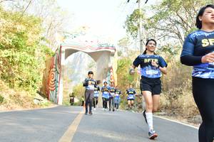 BIB: 217
                            <button type="button" onclick="openModal(7210960)" class="btn btn-primary btn-sm float-right btn-popup" data-toggle="modal" data-target=".modal-high-quality">
                        <i class="fas fa-shopping-cart"></i> Add to Cart
                    </button>
                                            <button type="button" onclick="isThisMe(7210960, true)" class="btn btn-success btn-sm float-right btn-popup btn-isme hidden" data-toggle="tooltip" data-placement="bottom" title="นี่คือรูปของคุณใช่ไหม คลิกที่นี่เพื่อเอาเข้าอัลบั้ม">
                        <i class="fas fa-plus"></i> Add to album
                    </button>
                    <button type="button" onclick="isThisMe(7210960, false)" class="btn btn-warning btn-sm float-right btn-popup btn-isnotme hidden">
                        <i class="fas fa-ban"></i> Remove from album
                    </button>