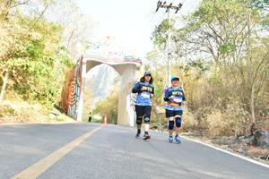 BIB: 
                            <button type="button" onclick="openModal(7211179)" class="btn btn-primary btn-sm float-right btn-popup" data-toggle="modal" data-target=".modal-high-quality">
                        <i class="fas fa-shopping-cart"></i> Add to Cart
                    </button>
                                            <button type="button" onclick="isThisMe(7211179, true)" class="btn btn-success btn-sm float-right btn-popup btn-isme hidden" data-toggle="tooltip" data-placement="bottom" title="นี่คือรูปของคุณใช่ไหม คลิกที่นี่เพื่อเอาเข้าอัลบั้ม">
                        <i class="fas fa-plus"></i> Add to album
                    </button>
                    <button type="button" onclick="isThisMe(7211179, false)" class="btn btn-warning btn-sm float-right btn-popup btn-isnotme hidden">
                        <i class="fas fa-ban"></i> Remove from album
                    </button>