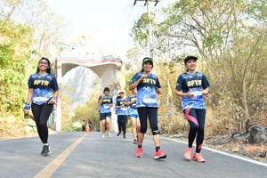 BIB: 
                            <button type="button" onclick="openModal(7211081)" class="btn btn-primary btn-sm float-right btn-popup" data-toggle="modal" data-target=".modal-high-quality">
                        <i class="fas fa-shopping-cart"></i> Add to Cart
                    </button>
                                            <button type="button" onclick="isThisMe(7211081, true)" class="btn btn-success btn-sm float-right btn-popup btn-isme hidden" data-toggle="tooltip" data-placement="bottom" title="นี่คือรูปของคุณใช่ไหม คลิกที่นี่เพื่อเอาเข้าอัลบั้ม">
                        <i class="fas fa-plus"></i> Add to album
                    </button>
                    <button type="button" onclick="isThisMe(7211081, false)" class="btn btn-warning btn-sm float-right btn-popup btn-isnotme hidden">
                        <i class="fas fa-ban"></i> Remove from album
                    </button>