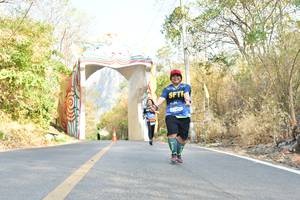 BIB: 
                            <button type="button" onclick="openModal(7211119)" class="btn btn-primary btn-sm float-right btn-popup" data-toggle="modal" data-target=".modal-high-quality">
                        <i class="fas fa-shopping-cart"></i> Add to Cart
                    </button>
                                            <button type="button" onclick="isThisMe(7211119, true)" class="btn btn-success btn-sm float-right btn-popup btn-isme hidden" data-toggle="tooltip" data-placement="bottom" title="นี่คือรูปของคุณใช่ไหม คลิกที่นี่เพื่อเอาเข้าอัลบั้ม">
                        <i class="fas fa-plus"></i> Add to album
                    </button>
                    <button type="button" onclick="isThisMe(7211119, false)" class="btn btn-warning btn-sm float-right btn-popup btn-isnotme hidden">
                        <i class="fas fa-ban"></i> Remove from album
                    </button>