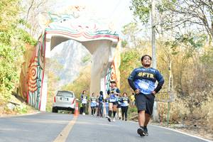 BIB: 
                            <button type="button" onclick="openModal(7210942)" class="btn btn-primary btn-sm float-right btn-popup" data-toggle="modal" data-target=".modal-high-quality">
                        <i class="fas fa-shopping-cart"></i> Add to Cart
                    </button>
                                            <button type="button" onclick="isThisMe(7210942, true)" class="btn btn-success btn-sm float-right btn-popup btn-isme hidden" data-toggle="tooltip" data-placement="bottom" title="นี่คือรูปของคุณใช่ไหม คลิกที่นี่เพื่อเอาเข้าอัลบั้ม">
                        <i class="fas fa-plus"></i> Add to album
                    </button>
                    <button type="button" onclick="isThisMe(7210942, false)" class="btn btn-warning btn-sm float-right btn-popup btn-isnotme hidden">
                        <i class="fas fa-ban"></i> Remove from album
                    </button>