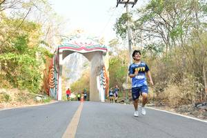 BIB: 
                            <button type="button" onclick="openModal(7210292)" class="btn btn-primary btn-sm float-right btn-popup" data-toggle="modal" data-target=".modal-high-quality">
                        <i class="fas fa-shopping-cart"></i> Add to Cart
                    </button>
                                            <button type="button" onclick="isThisMe(7210292, true)" class="btn btn-success btn-sm float-right btn-popup btn-isme hidden" data-toggle="tooltip" data-placement="bottom" title="นี่คือรูปของคุณใช่ไหม คลิกที่นี่เพื่อเอาเข้าอัลบั้ม">
                        <i class="fas fa-plus"></i> Add to album
                    </button>
                    <button type="button" onclick="isThisMe(7210292, false)" class="btn btn-warning btn-sm float-right btn-popup btn-isnotme hidden">
                        <i class="fas fa-ban"></i> Remove from album
                    </button>