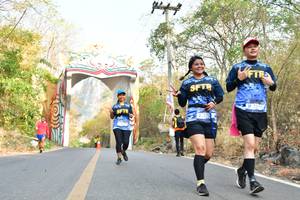 BIB: 720
                            <button type="button" onclick="openModal(7210305)" class="btn btn-primary btn-sm float-right btn-popup" data-toggle="modal" data-target=".modal-high-quality">
                        <i class="fas fa-shopping-cart"></i> Add to Cart
                    </button>
                                            <button type="button" onclick="isThisMe(7210305, true)" class="btn btn-success btn-sm float-right btn-popup btn-isme hidden" data-toggle="tooltip" data-placement="bottom" title="นี่คือรูปของคุณใช่ไหม คลิกที่นี่เพื่อเอาเข้าอัลบั้ม">
                        <i class="fas fa-plus"></i> Add to album
                    </button>
                    <button type="button" onclick="isThisMe(7210305, false)" class="btn btn-warning btn-sm float-right btn-popup btn-isnotme hidden">
                        <i class="fas fa-ban"></i> Remove from album
                    </button>