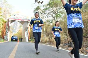 BIB: 7028, 704
                            <button type="button" onclick="openModal(7210414)" class="btn btn-primary btn-sm float-right btn-popup" data-toggle="modal" data-target=".modal-high-quality">
                        <i class="fas fa-shopping-cart"></i> Add to Cart
                    </button>
                                            <button type="button" onclick="isThisMe(7210414, true)" class="btn btn-success btn-sm float-right btn-popup btn-isme hidden" data-toggle="tooltip" data-placement="bottom" title="นี่คือรูปของคุณใช่ไหม คลิกที่นี่เพื่อเอาเข้าอัลบั้ม">
                        <i class="fas fa-plus"></i> Add to album
                    </button>
                    <button type="button" onclick="isThisMe(7210414, false)" class="btn btn-warning btn-sm float-right btn-popup btn-isnotme hidden">
                        <i class="fas fa-ban"></i> Remove from album
                    </button>