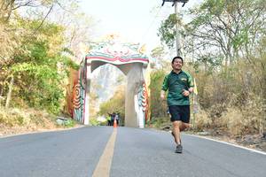 BIB: 
                            <button type="button" onclick="openModal(7210257)" class="btn btn-primary btn-sm float-right btn-popup" data-toggle="modal" data-target=".modal-high-quality">
                        <i class="fas fa-shopping-cart"></i> Add to Cart
                    </button>
                                            <button type="button" onclick="isThisMe(7210257, true)" class="btn btn-success btn-sm float-right btn-popup btn-isme hidden" data-toggle="tooltip" data-placement="bottom" title="นี่คือรูปของคุณใช่ไหม คลิกที่นี่เพื่อเอาเข้าอัลบั้ม">
                        <i class="fas fa-plus"></i> Add to album
                    </button>
                    <button type="button" onclick="isThisMe(7210257, false)" class="btn btn-warning btn-sm float-right btn-popup btn-isnotme hidden">
                        <i class="fas fa-ban"></i> Remove from album
                    </button>